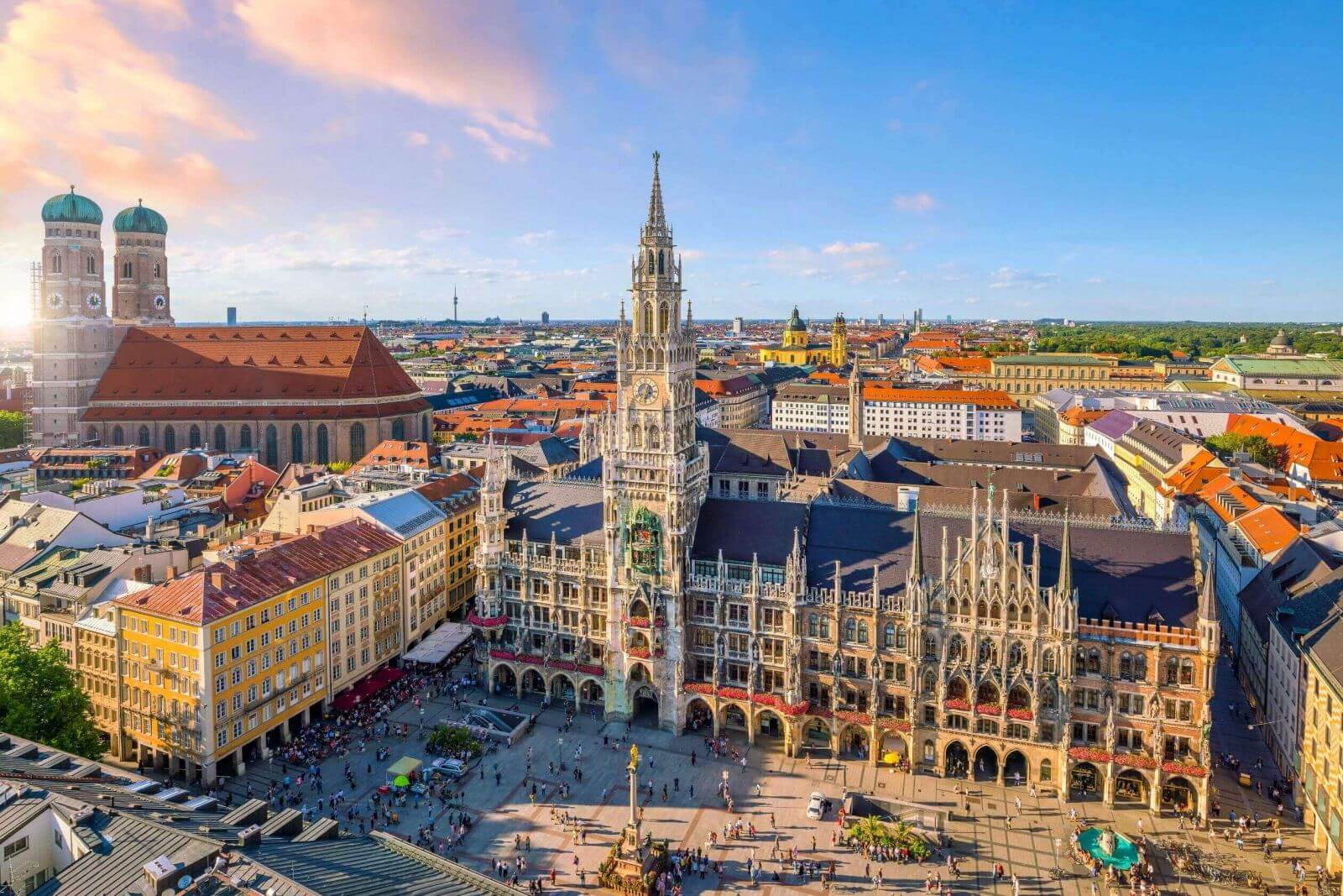 Book Munich Airport Limousine Service 